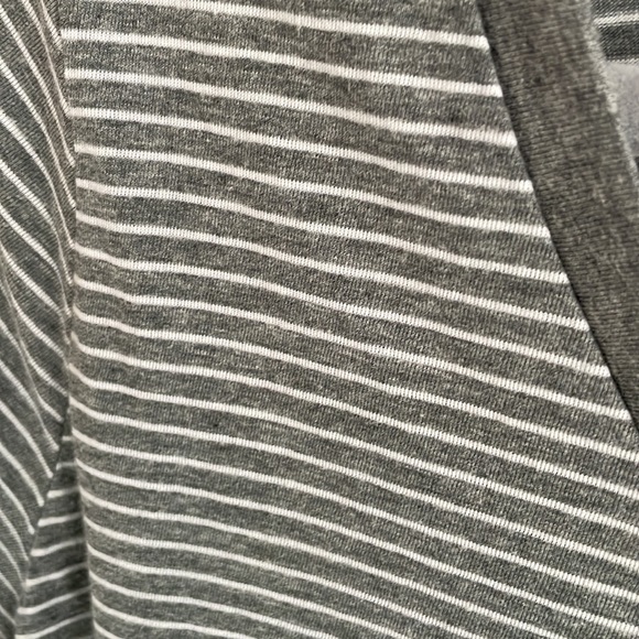 Ava & Viv 1X Grey Shortsleeved Tee - Picture 3 of 5